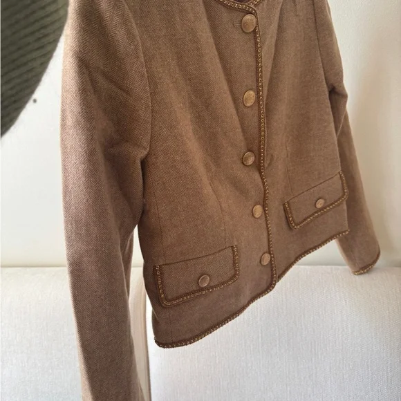 Wool Camel and Gold Jacket - Picture 3 of 5